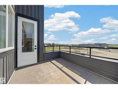 423 Robinson BV photo 52