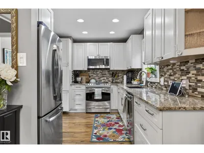 10108 144 ST NW photo 9