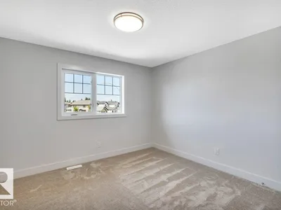 13 HILLWOOD TC photo 31