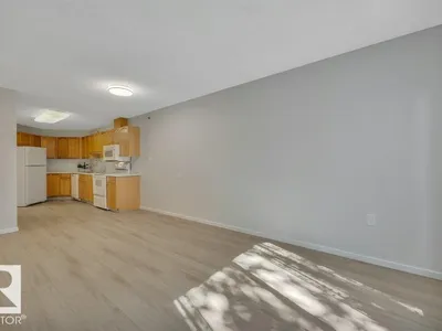 #404E 17511 98A AV NW photo 20