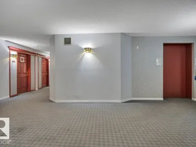 #404E 17511 98A AV NW photo 7
