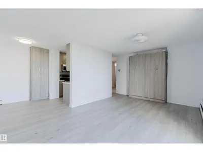 #303 10883 SASKATCHEWAN DR NW photo 9