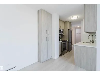 #303 10883 SASKATCHEWAN DR NW photo 11