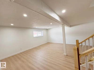 20 Hunt Road NW photo 5
