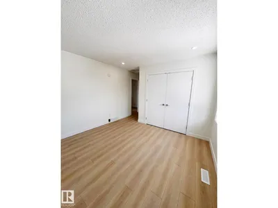 20 Hunt Road NW photo 10