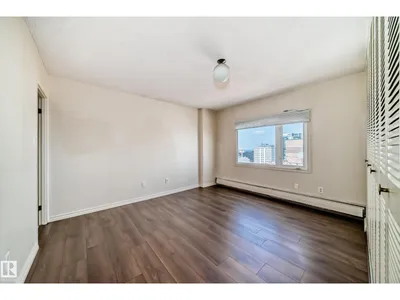 #1601 9909 110 ST NW photo 18
