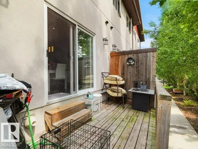 7909 105 AV NW photo 28
