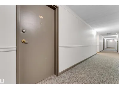 #104 11445 41 AV NW photo 4