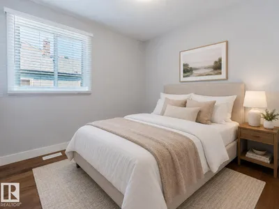 10626 81 AV NW photo 15