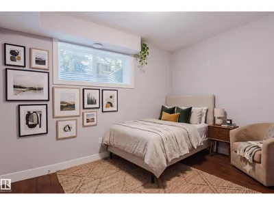 10626 81 AV NW photo 42