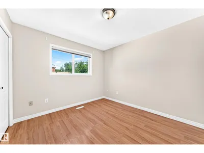 9518 106 AV NW photo 22