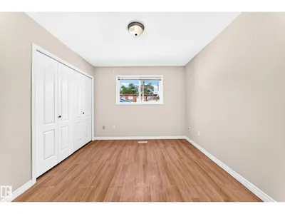 9518 106 AV NW photo 23