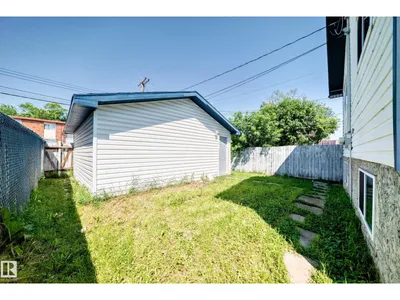 9518 106 AV NW photo 53
