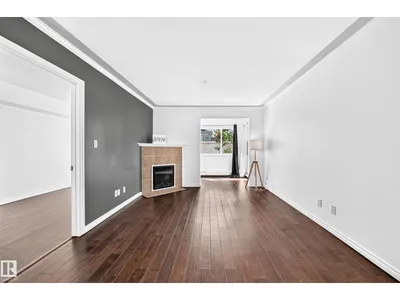#105 9938 104 ST NW photo 13