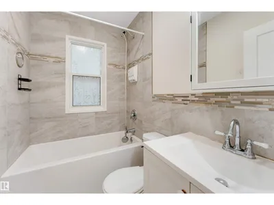 12105 87 ST NW photo 20