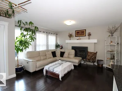 3048 HARVEY CR NW photo 5