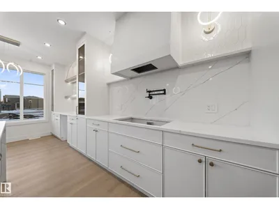 4276 CHARLES CL SW photo 15