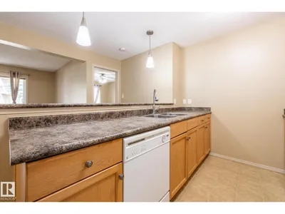 #106 1188 HYNDMAN RD NW photo 9