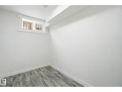 7112 132 AV NW photo 49