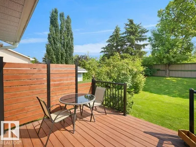 330 PEARSON CR NW photo 11