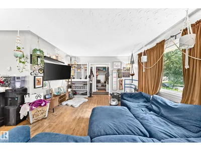 12718 126 ST NW photo 16