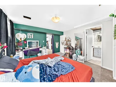 12718 126 ST NW photo 36