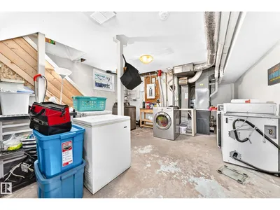 12718 126 ST NW photo 47