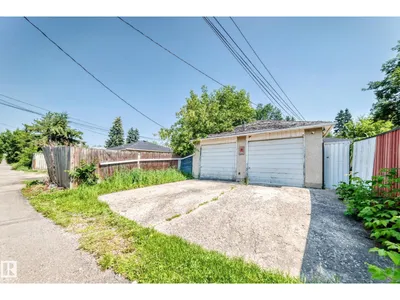 12718 126 ST NW photo 62