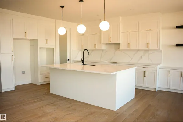 34 McKenzie Close CL photo 3
