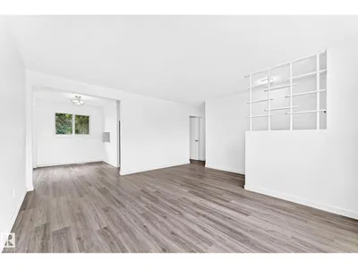 5519 142 AV NW NW photo 10