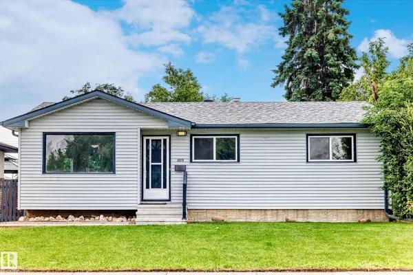 5519 142 AV NW NW photo 3