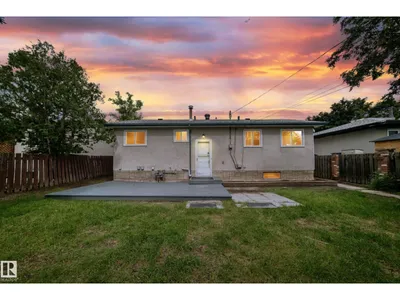 5519 142 AV NW NW photo 49