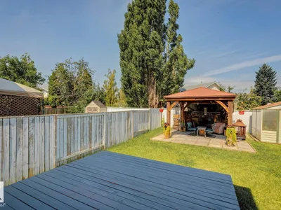 7912 154 AV NW photo 31