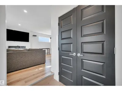 11444 82 ST NW photo 9