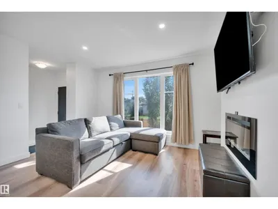 11444 82 ST NW photo 11