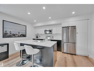 11444 82 ST NW photo 15