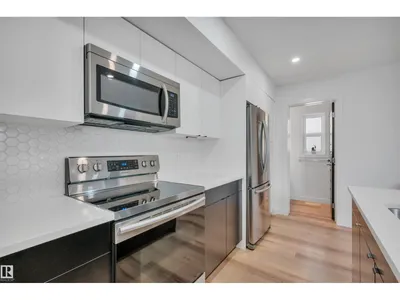 11444 82 ST NW photo 19