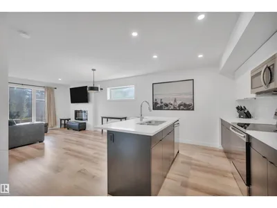 11444 82 ST NW photo 21