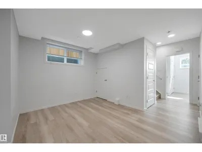 11444 82 ST NW photo 36