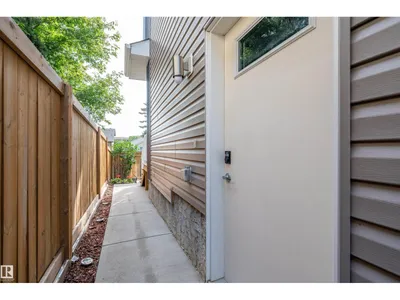 11444 82 ST NW photo 47
