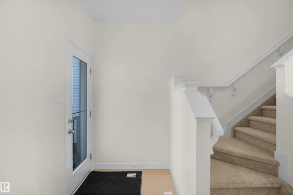 33 Foxtail RD photo 2