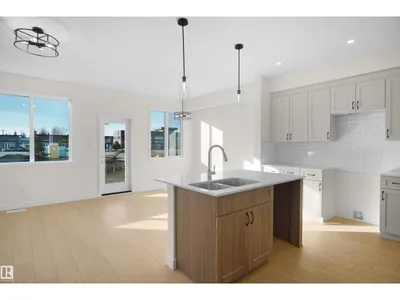 33 Foxtail RD photo 10