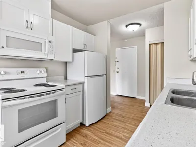 #5 11265 31 AV NW photo 16