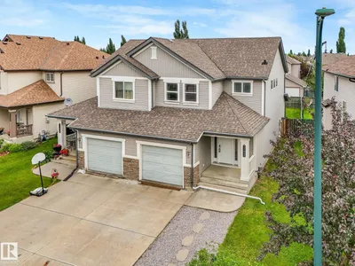 11844 21 AV SW photo 18