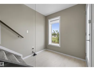 #10 1075 ROSENTHAL BV NW photo 26