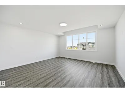 3 PIERWYCK LO photo 33
