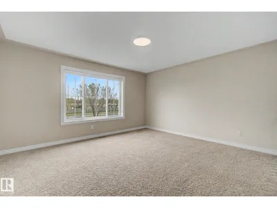 6016 10 AV SW photo 23