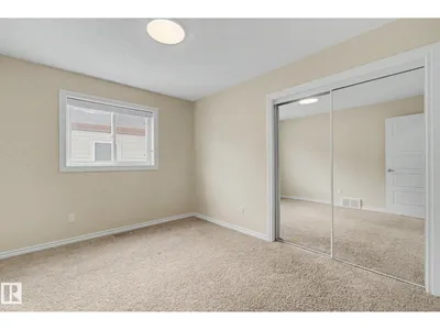 6016 10 AV SW photo 31