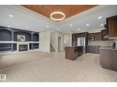 6016 10 AV SW photo 14