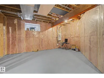 6016 10 AV SW photo 49